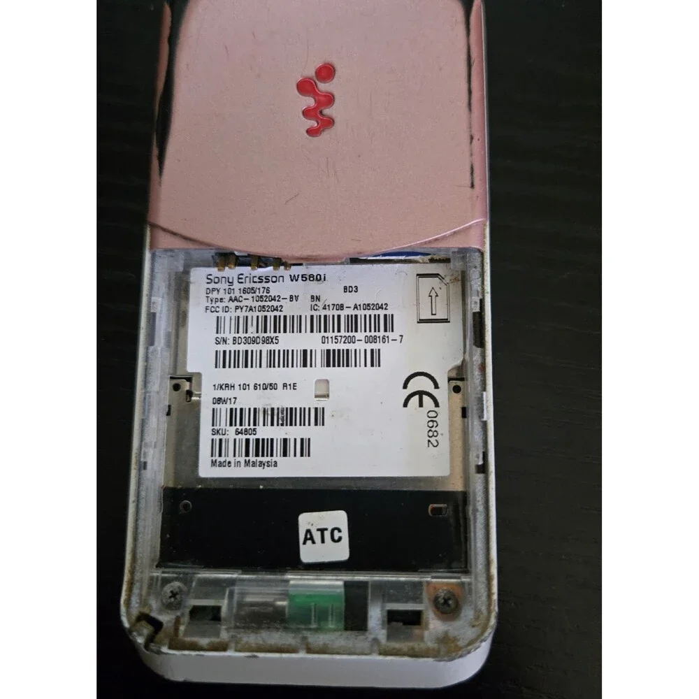 Retro Sony Ericsson W580i Walkman Mobile Phone Slider UNTESTED Repair/Parts